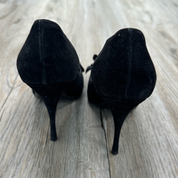 Miu Miu Suede Bow D’Orsay Pumps - Picture 4 of 8